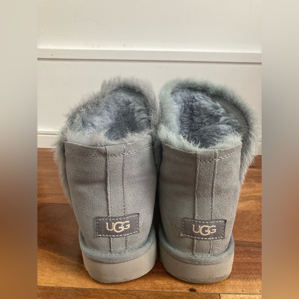 **SOLD** Mini Ugg Boots - Picture 2 of 6